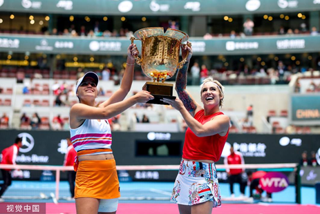 的出色表现 的出色表现