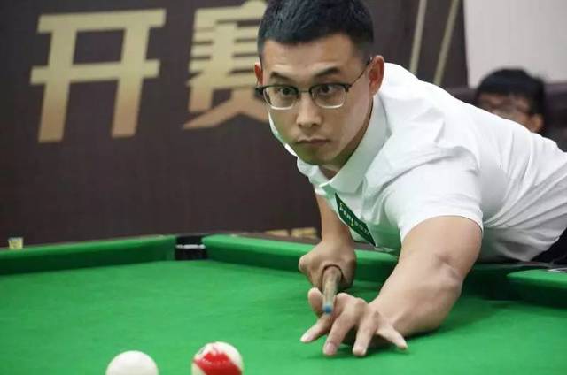 终帮助她在 终帮助她在