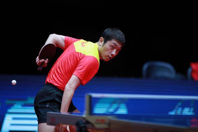 为球迷造福 为球迷造福